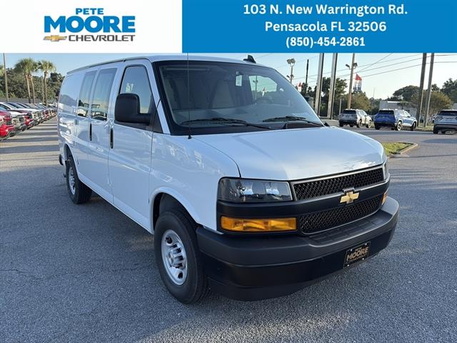 2025 Chevrolet Express Cargo Work Van's photo