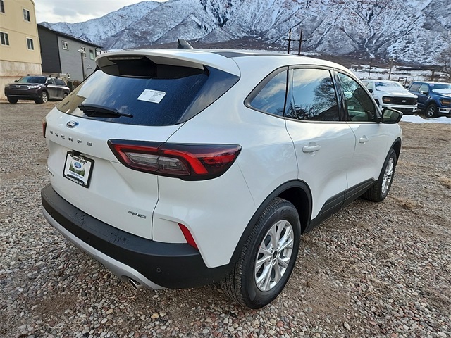 2025 Ford Escape Active photo 3