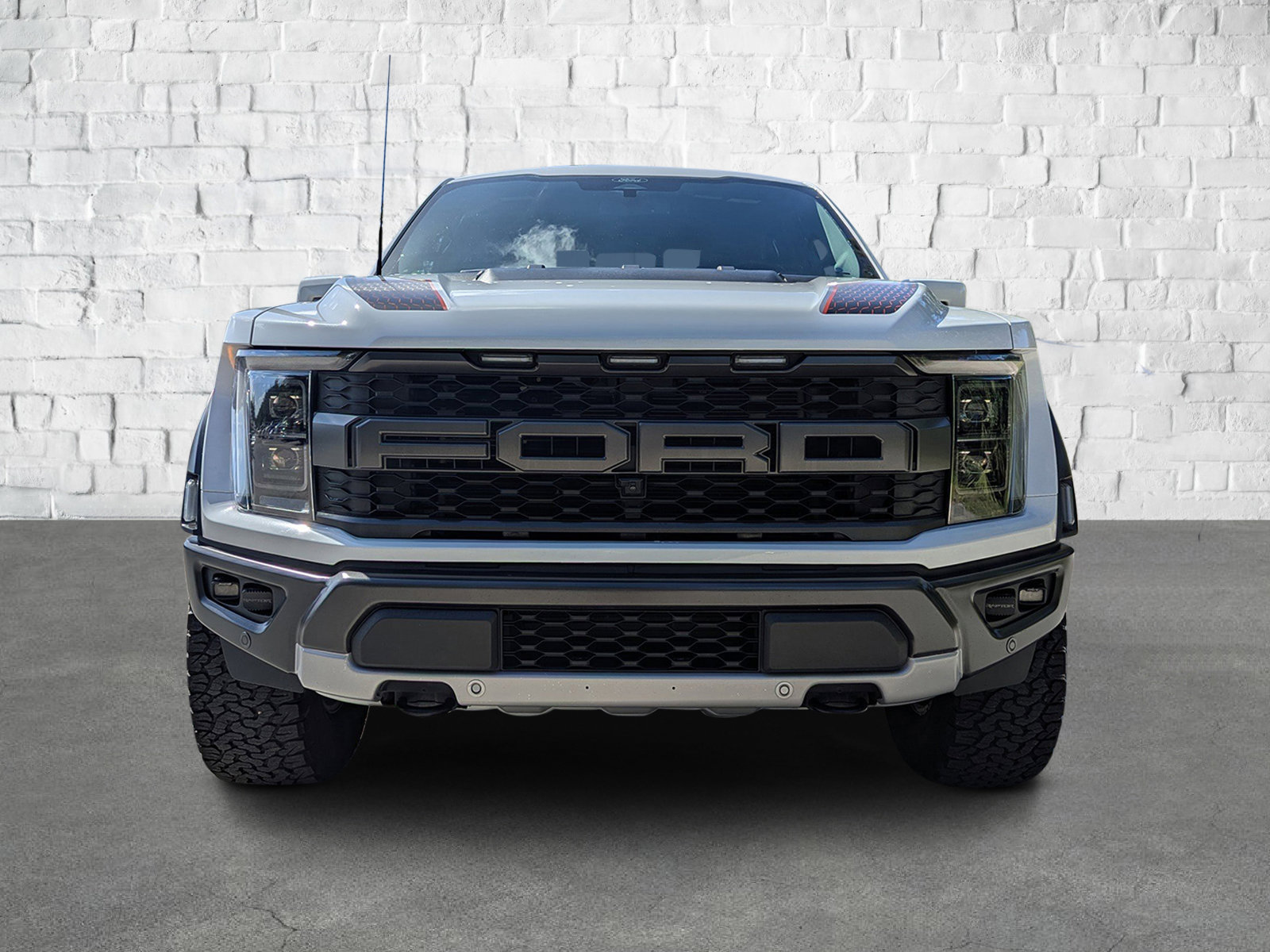 2022 Ford F-150 Raptor photo 2
