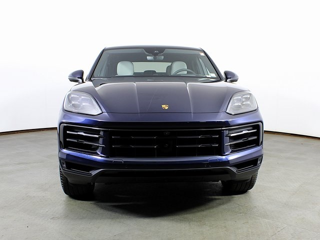 2025 Porsche Cayenne photo 10