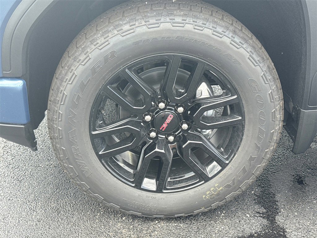 2026 GMC SIERRA - Image 10