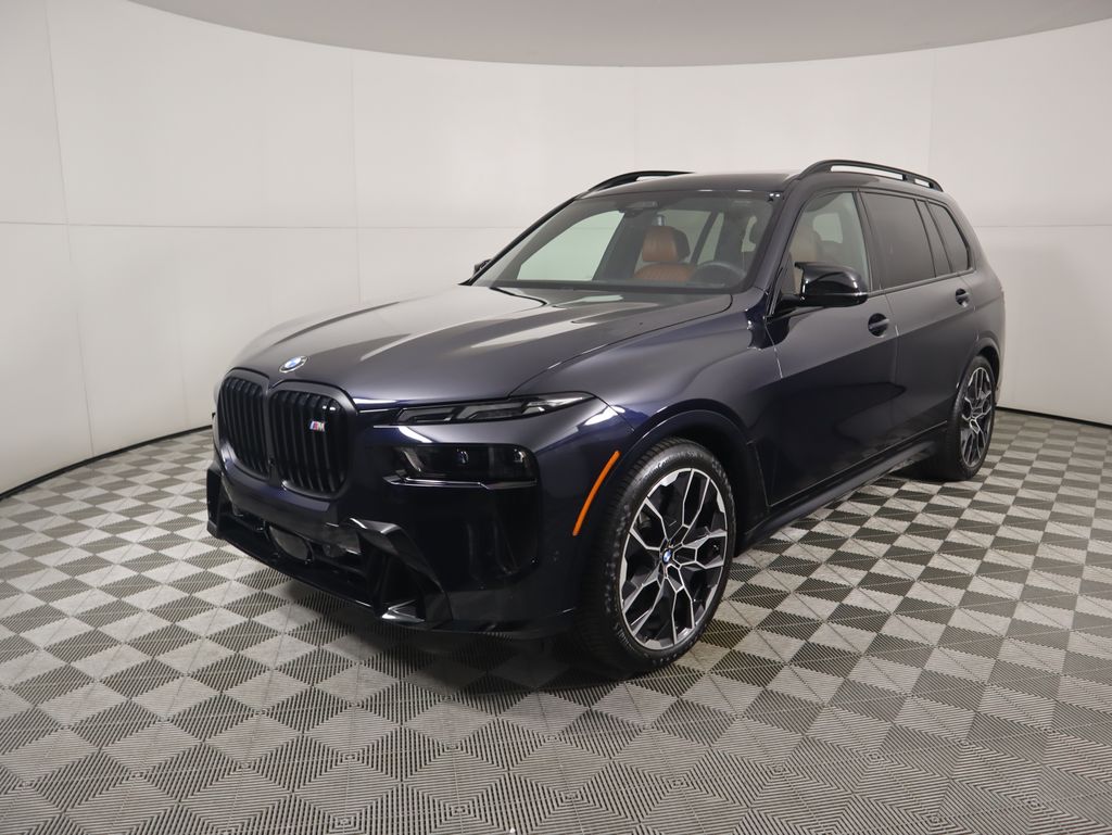 2026 BMW X7 M60i's photo