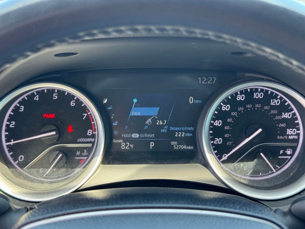 2023 Toyota Camry XLE V6 photo 26