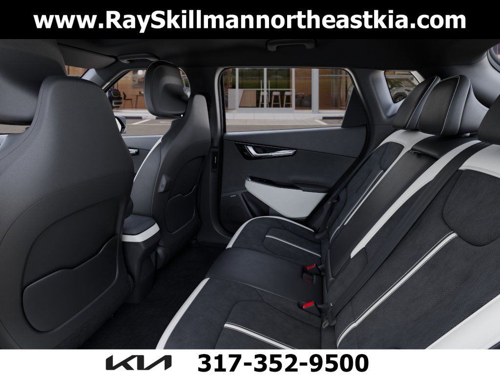 2025 Kia EV6 GT-Line photo 16