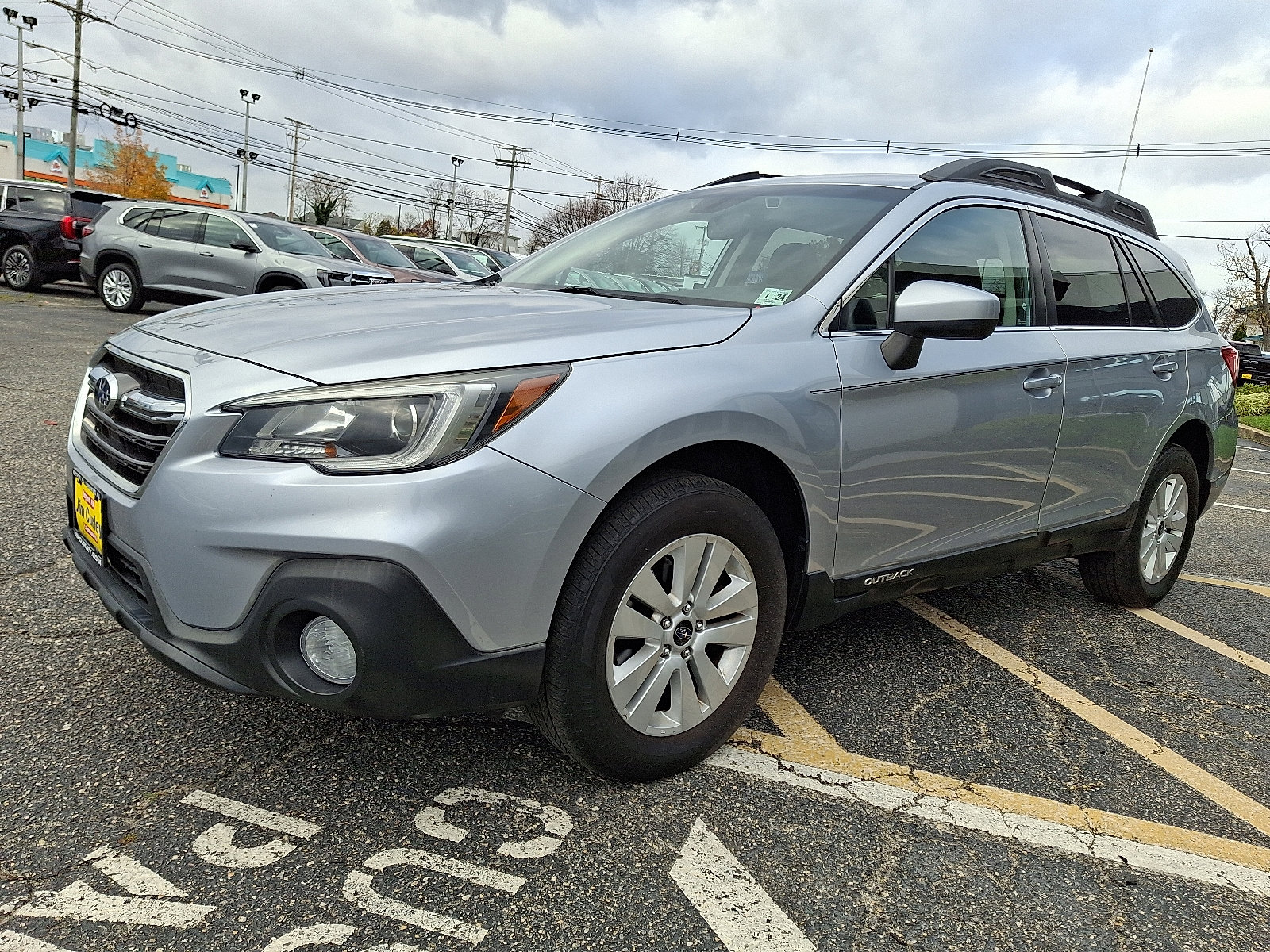 2019 Subaru Outback Premium photo 4