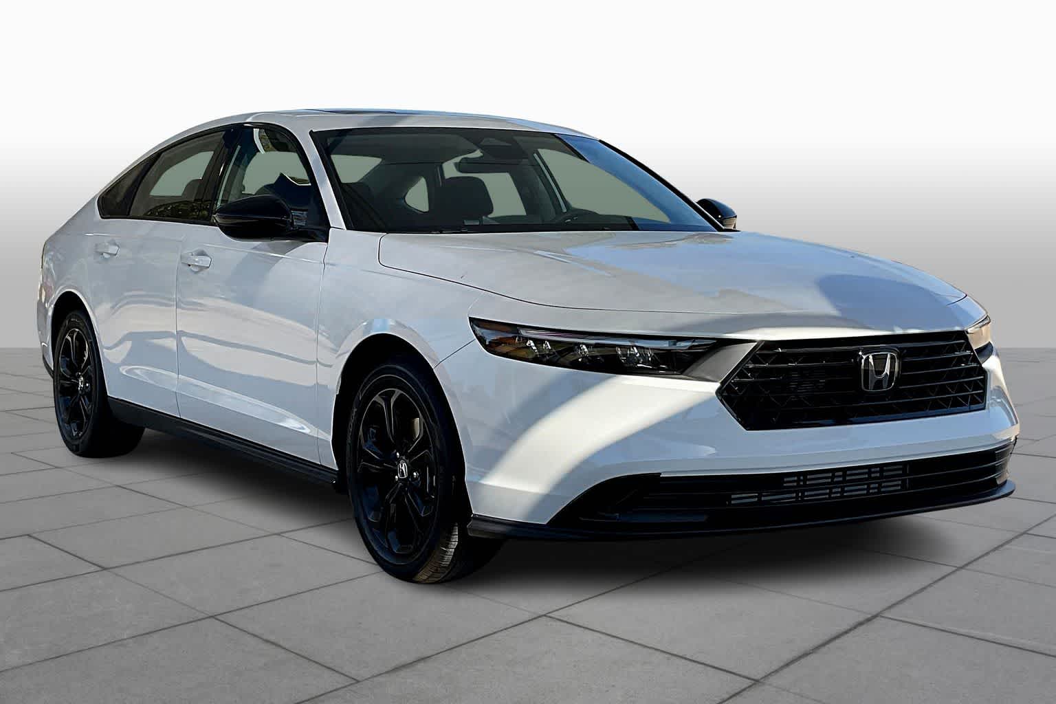 2025 Honda Accord SE photo 2