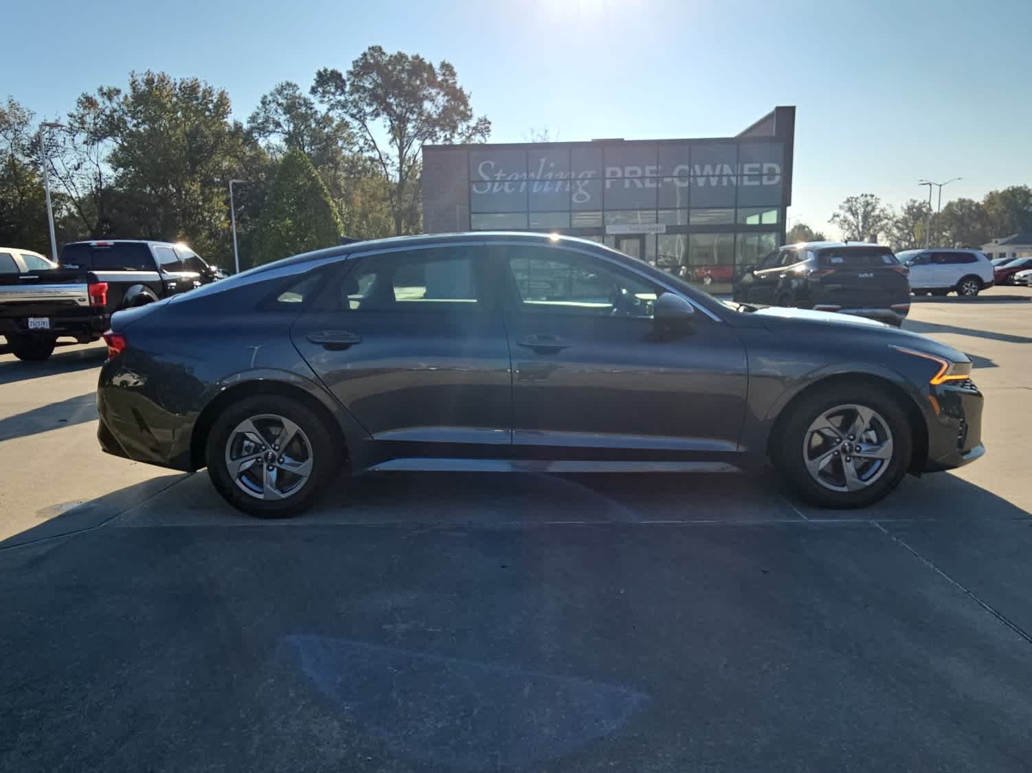 2022 Kia K5 LXS's photo