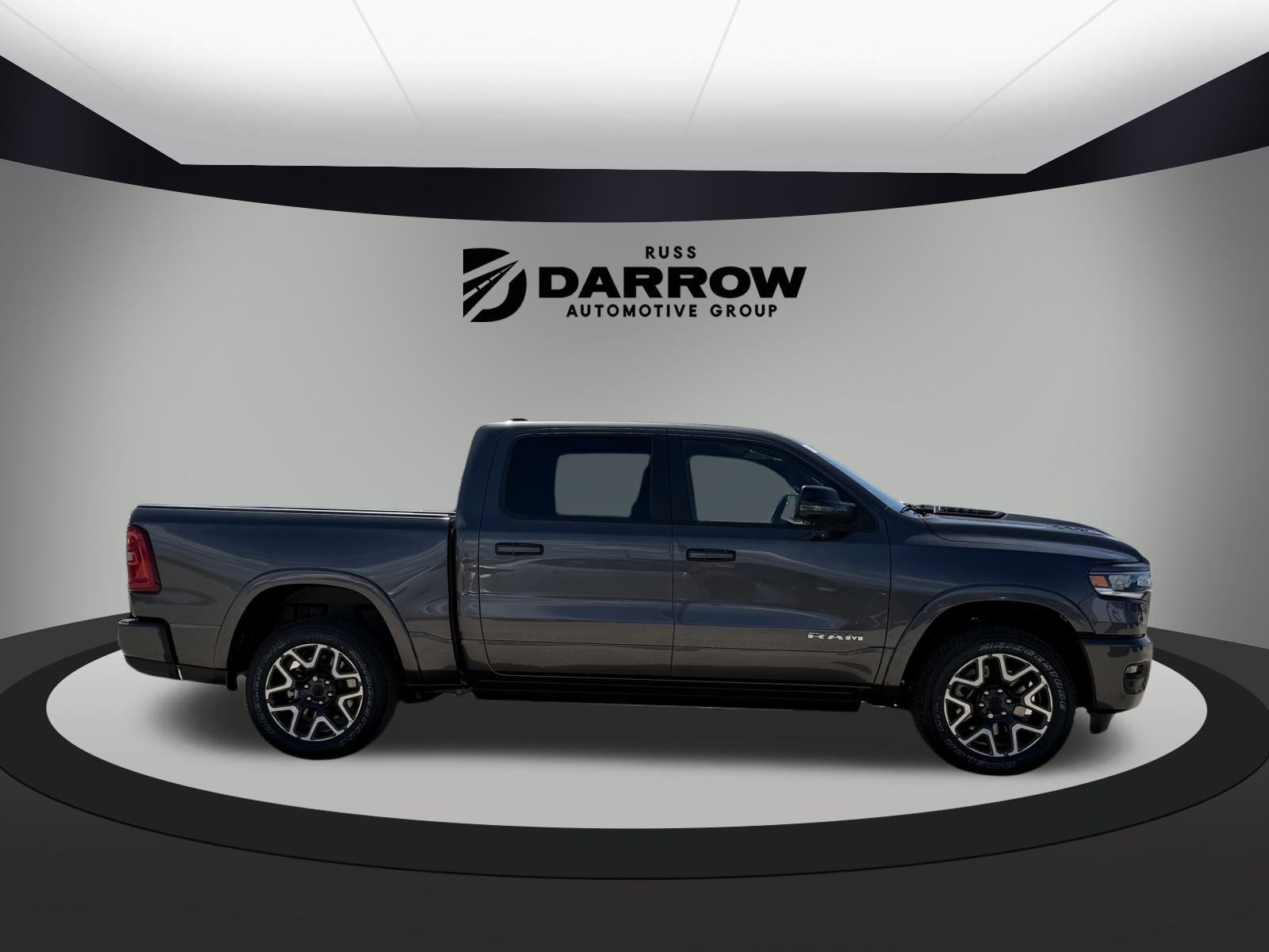 2025 Ram 1500 Laramie photo 4