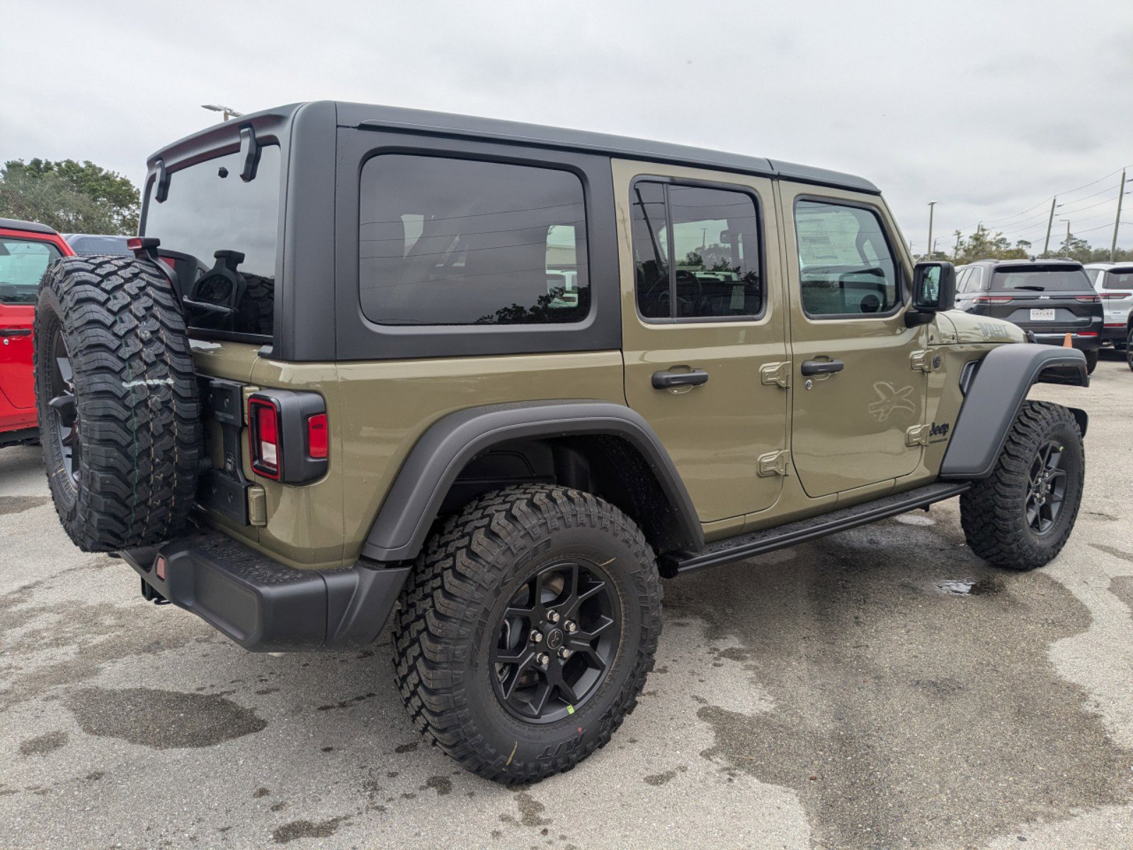 2025 Jeep Wrangler Willys photo 5