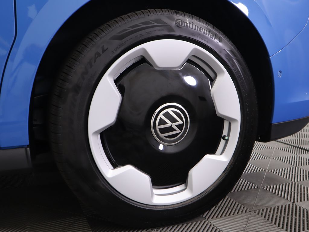 2025 Volkswagen ID. Buzz Pro S photo 30