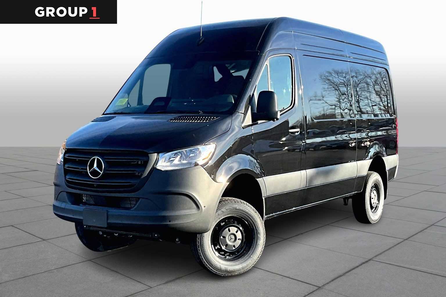 2026 Mercedes-Benz Sprinter Cargo Van Base's photo