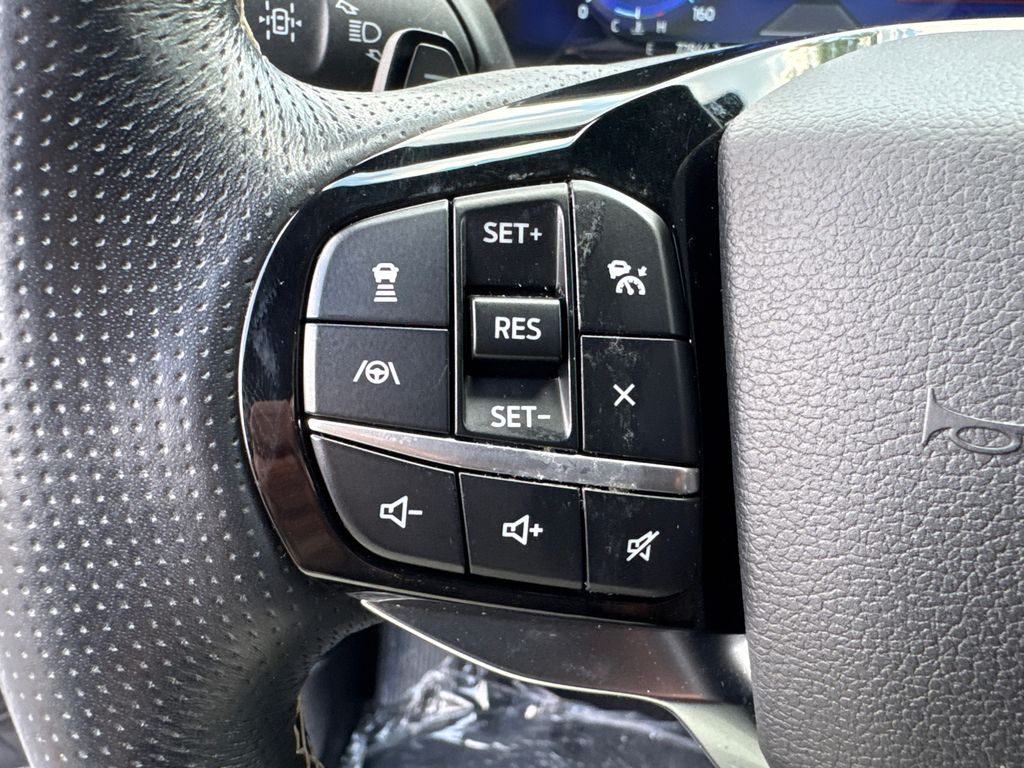 2021 Ford Explorer ST photo 24
