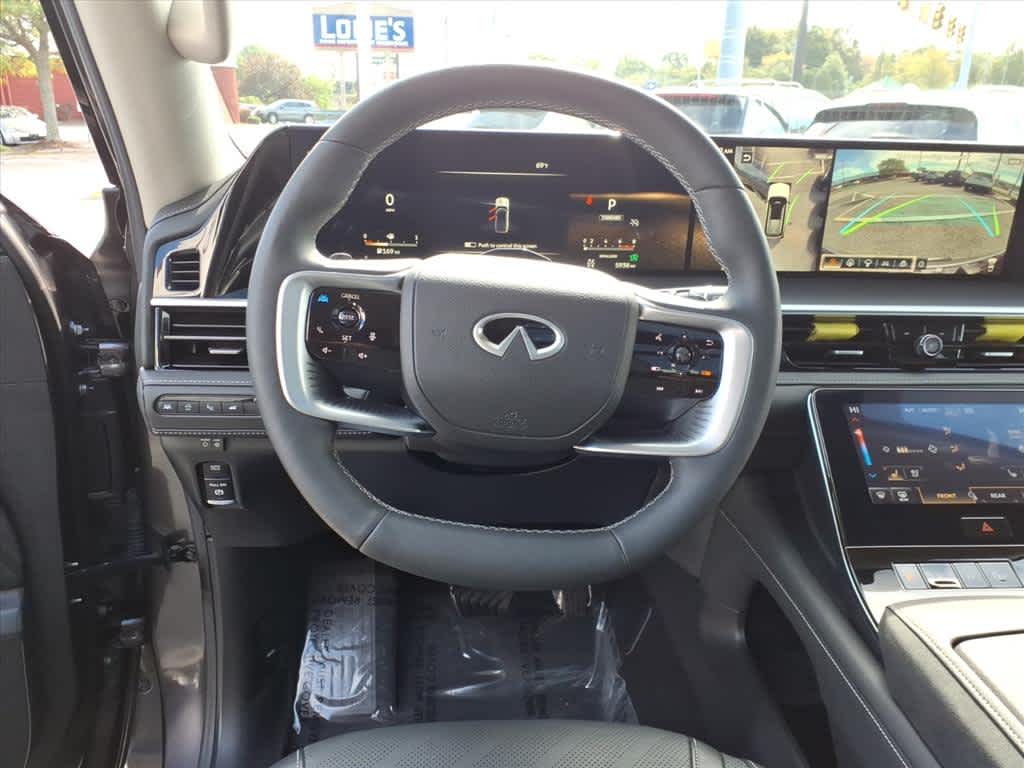 2025 Infiniti QX80 Luxe photo 12