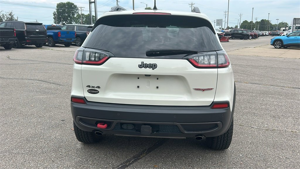 2019 Jeep Cherokee Trailhawk photo 2