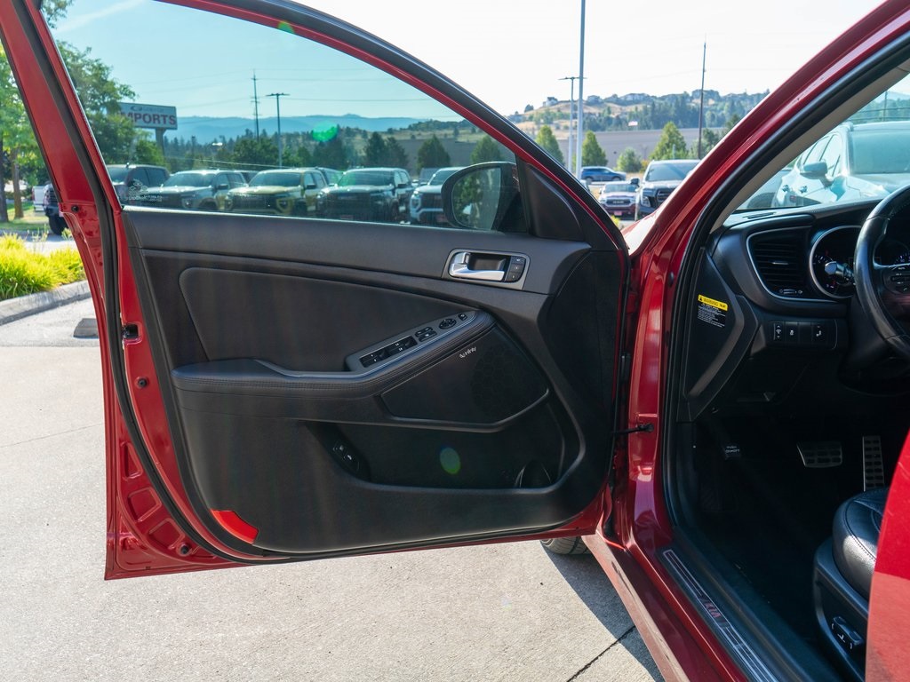 2015 Kia Optima SX Turbo photo 16