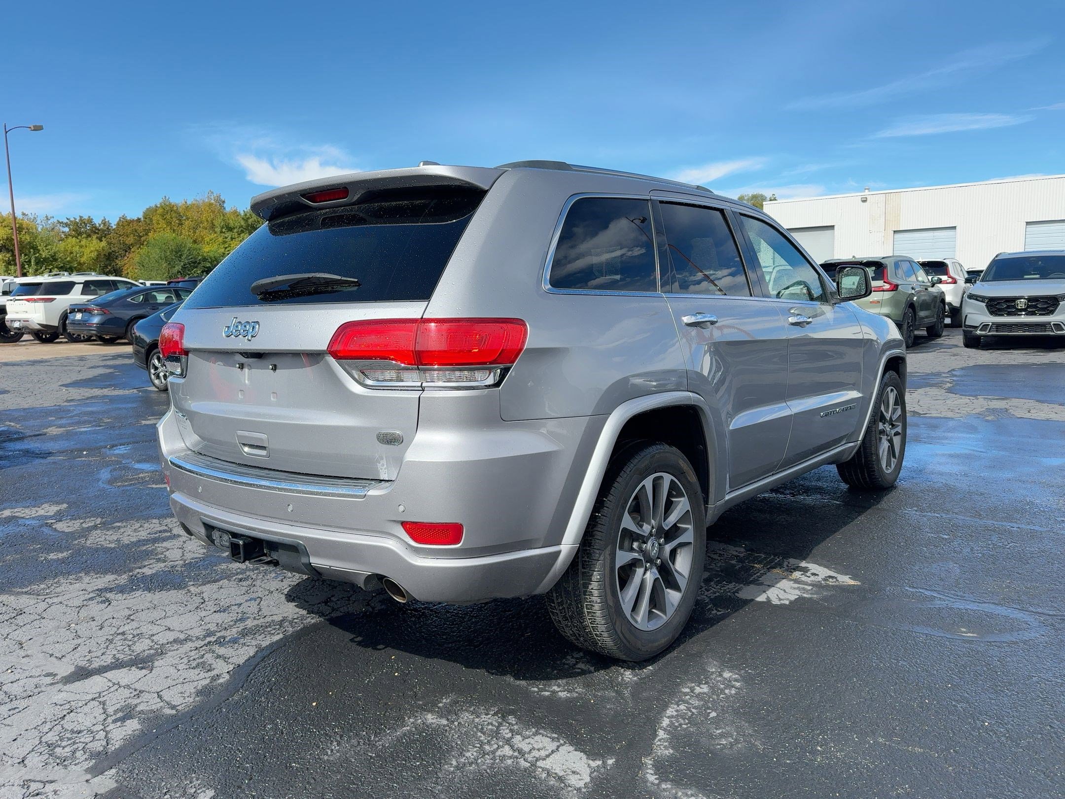 2018 Jeep Grand Cherokee Overland photo 3