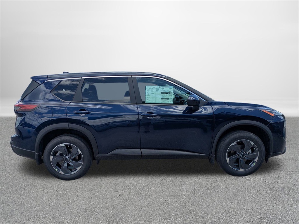2025 Nissan Rogue SV photo 2