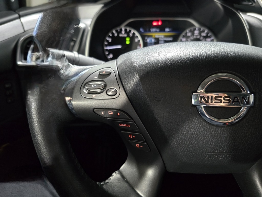 2019 Nissan Murano S photo 14