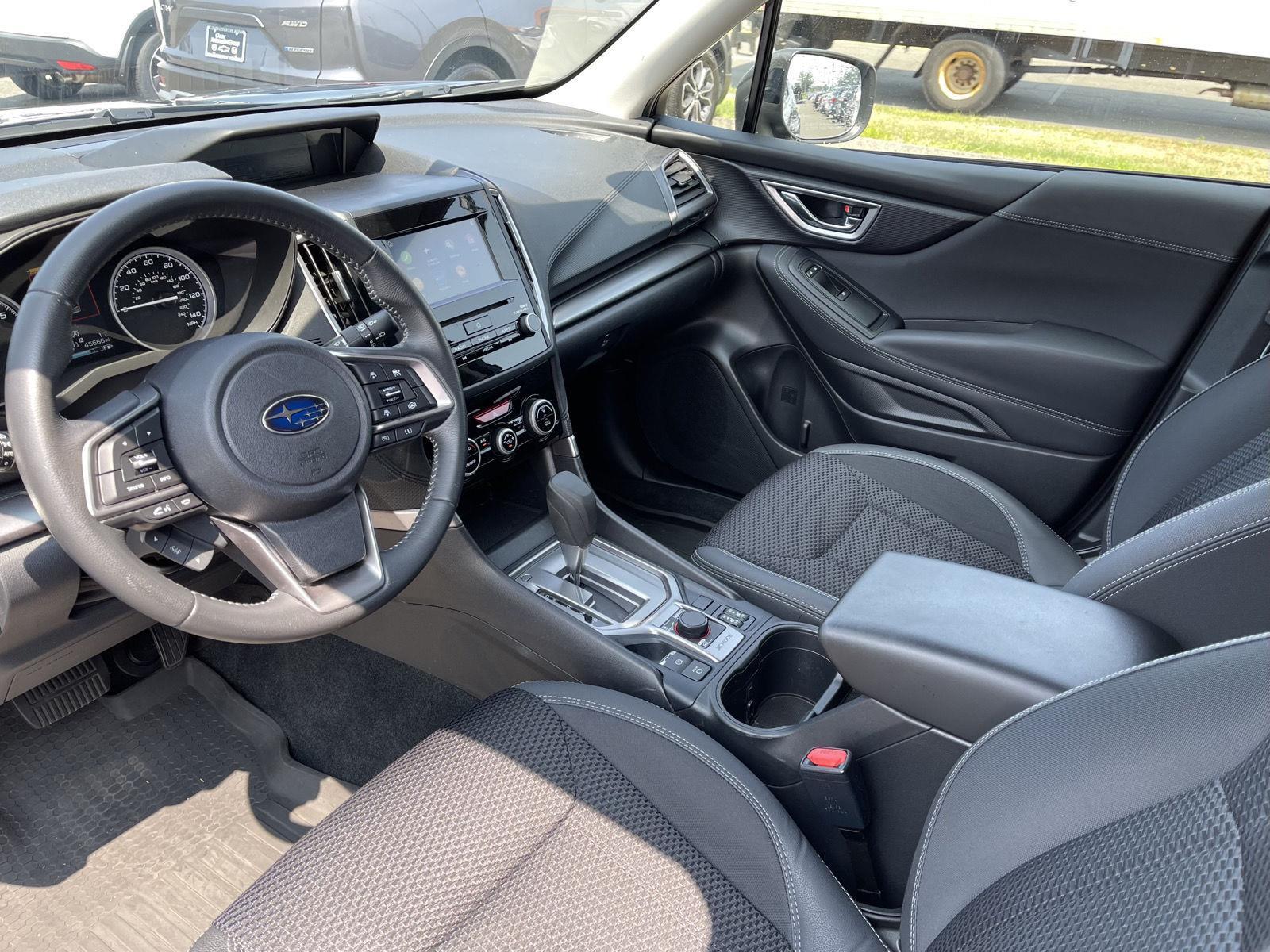 2021 Subaru Forester Premium photo 3