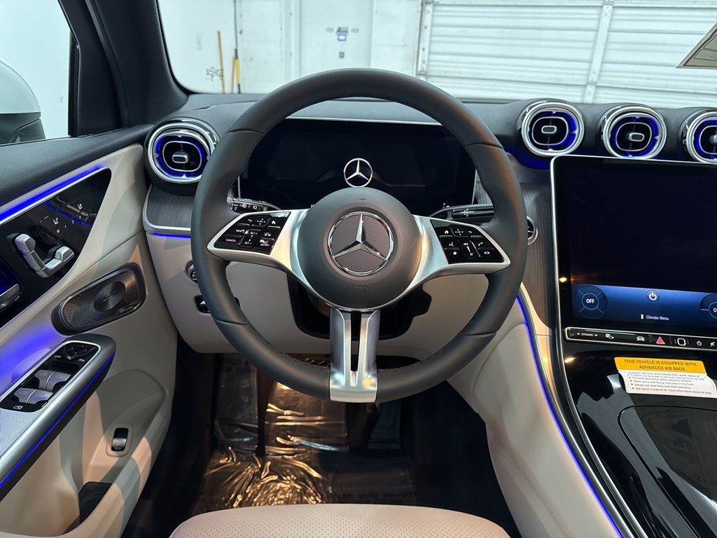 2026 Mercedes Benz GLC 300 photo 20