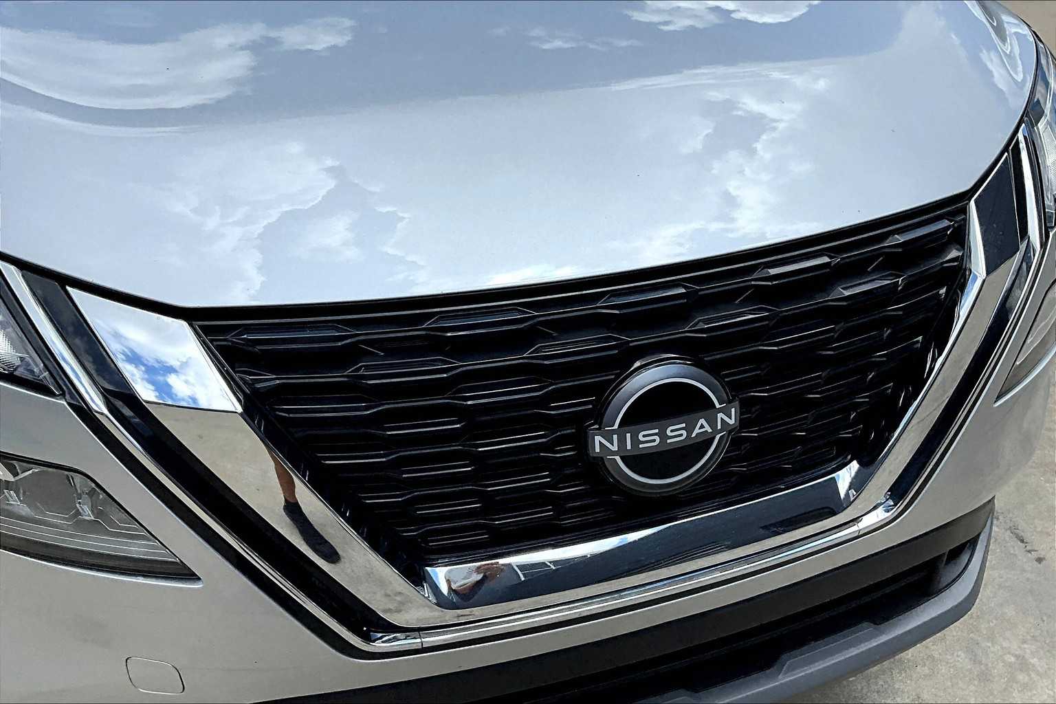 2023 Nissan Rogue SV photo 27