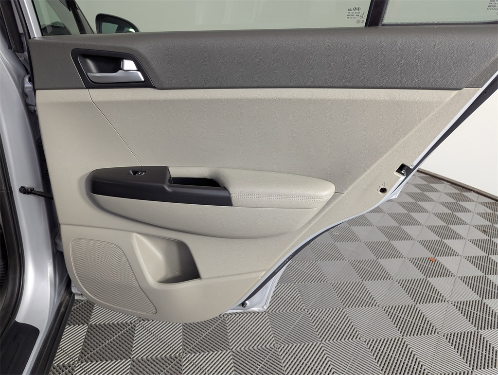 2017 Kia Sportage LX photo 27