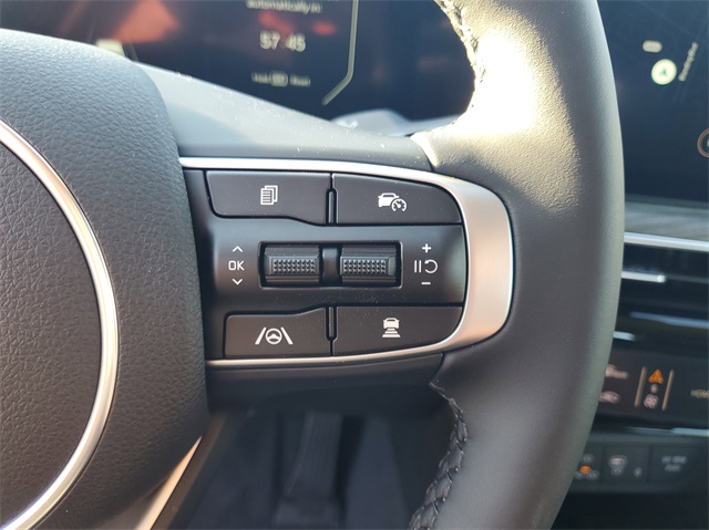 2025 Kia K5 EX photo 13