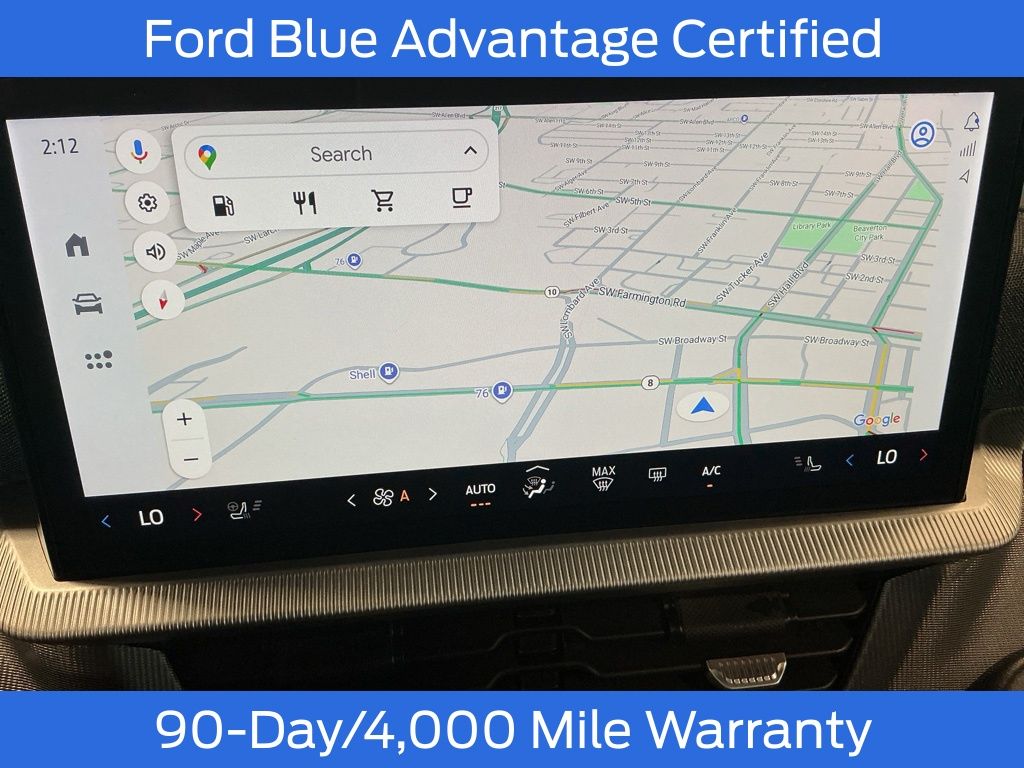 2025 Ford Explorer ST-Line photo 15