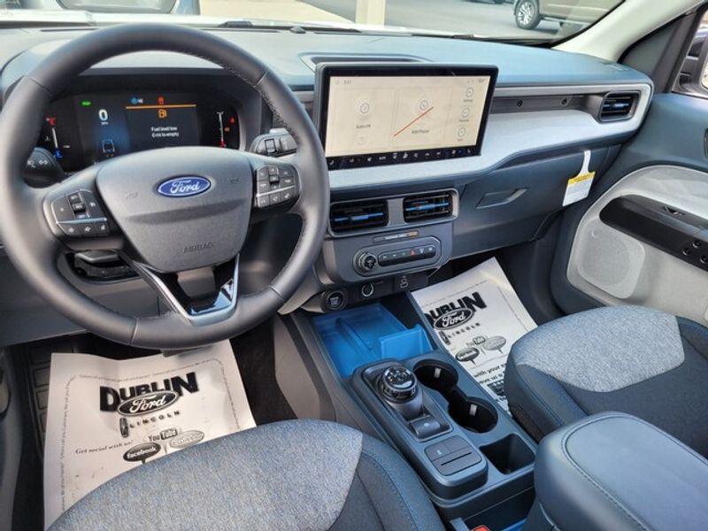 2025 Ford Maverick XLT photo 8