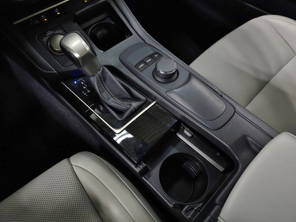 2016 Lexus ES 350 photo 23