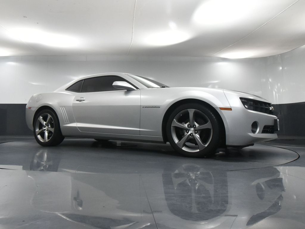 2013 Chevrolet Camaro 2LT photo 42