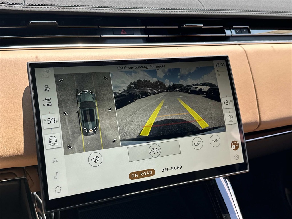 2025 Land Rover Range Rover Sport SE photo 3