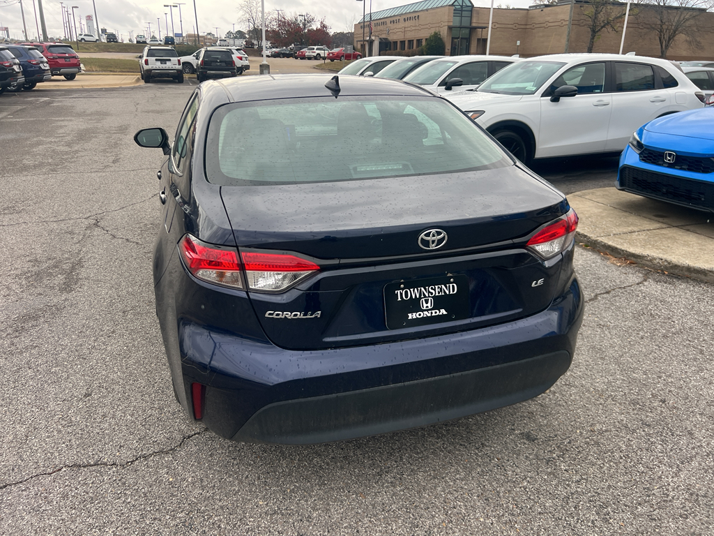 2024 Toyota Corolla LE photo 3