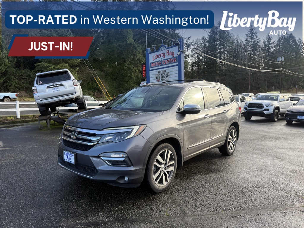 2016 Honda Pilot Elite's photo