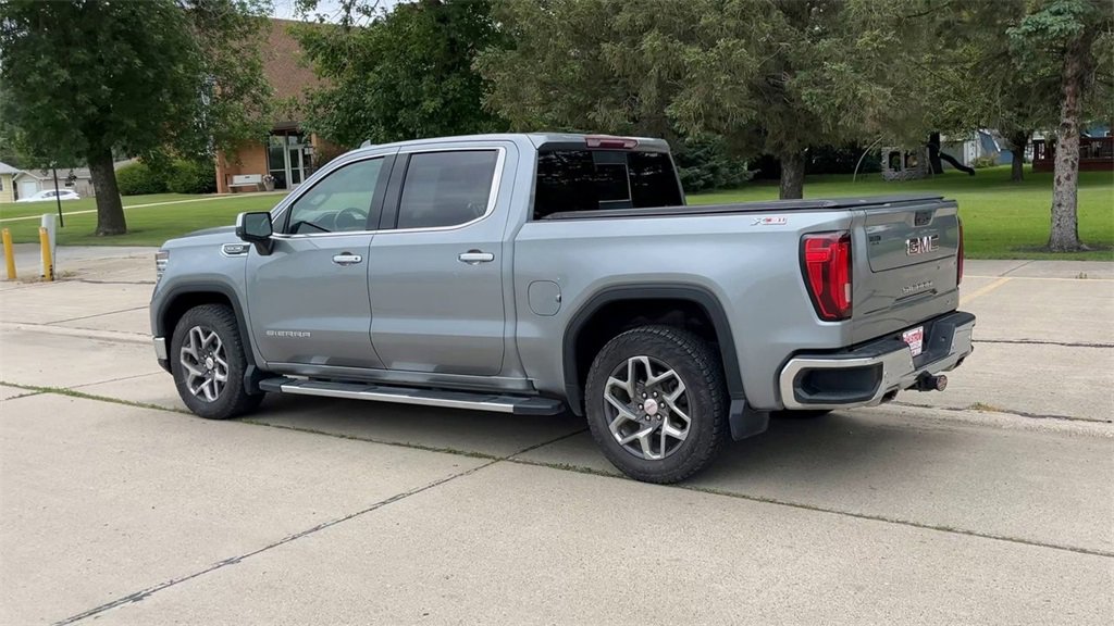 Used 2023 GMC Sierra 1500 SLT with VIN 3GTUUDED1PG188770 for sale in Oslo, Minnesota
