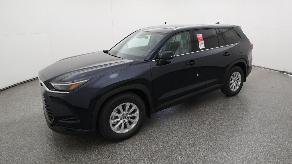 2026 Toyota Grand Highlander XLE's photo