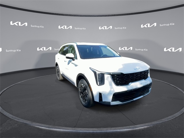2026 Kia Sorento S photo 3