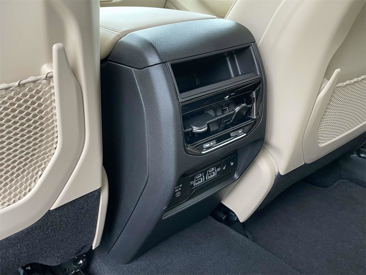 2025 Jeep Grand Cherokee Limited photo 19