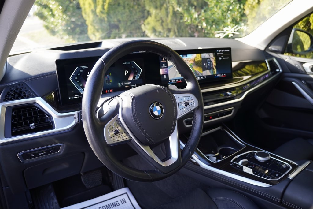 2025 Bmw X7 xDrive40i photo 2