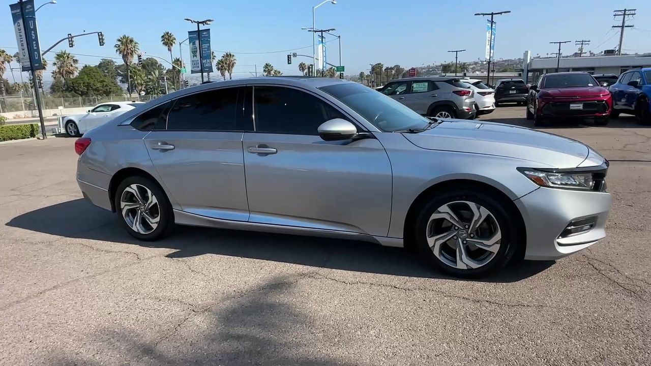 2019 Honda Accord EX-L photo 48