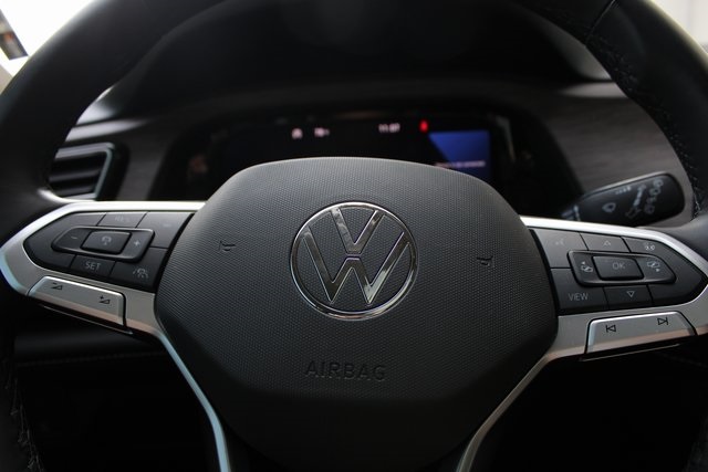 2024 Volkswagen Atlas SEL Premium R-Line photo 12