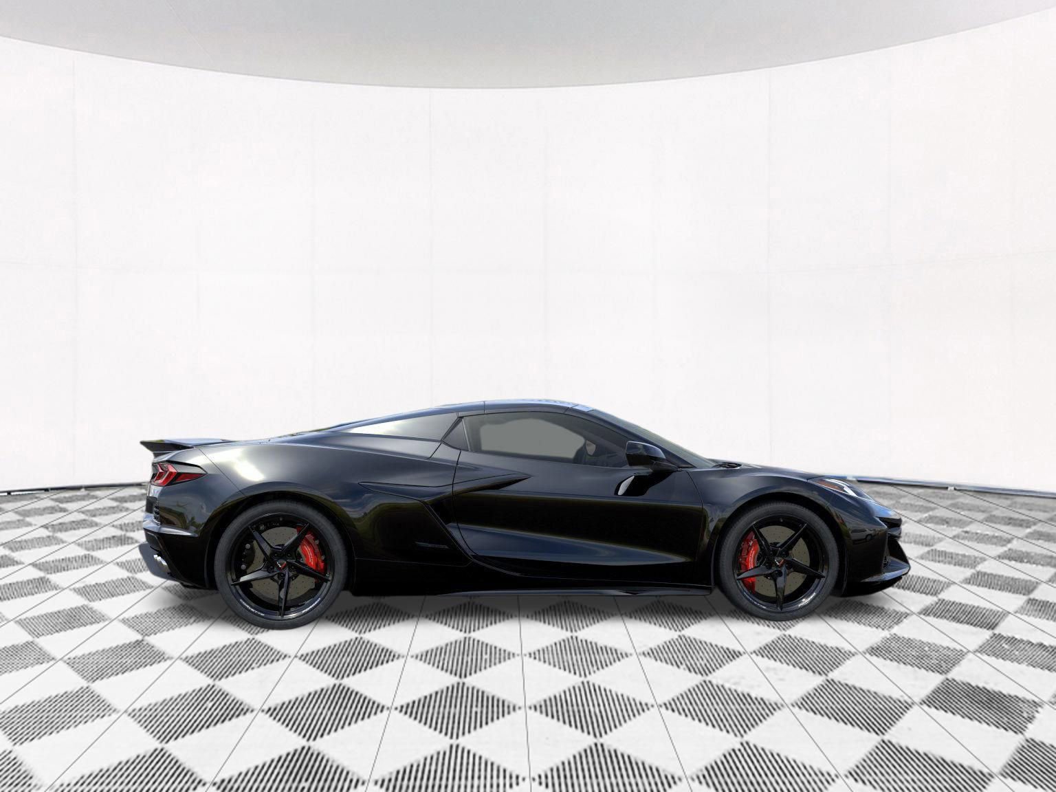 2026 Chevrolet Corvette E-Ray 2LZ photo 4