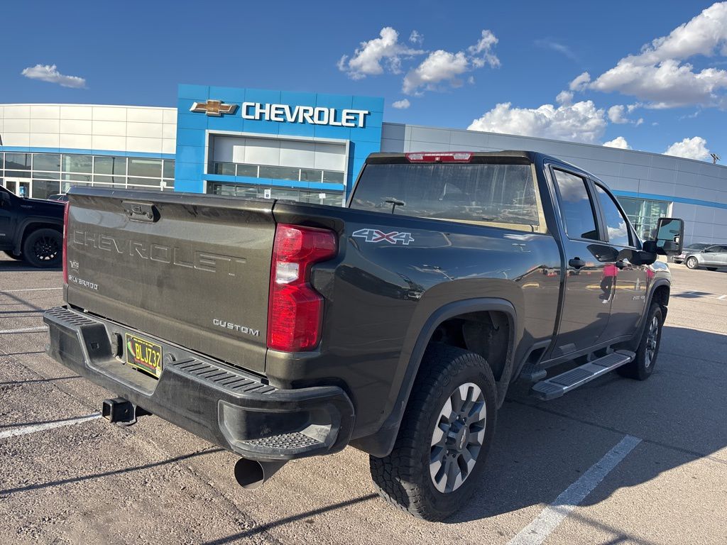 2023 Chevrolet Silverado 2500HD Custom photo 9