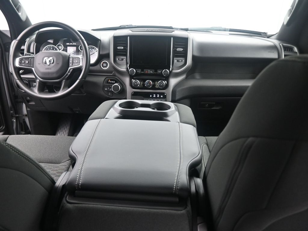 2025 Ram 1500 Tradesman photo 22