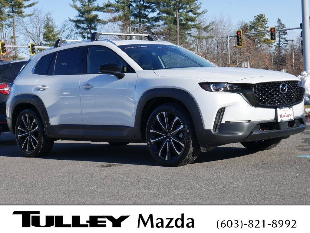 2025 Mazda CX-50 Premium Plus's photo