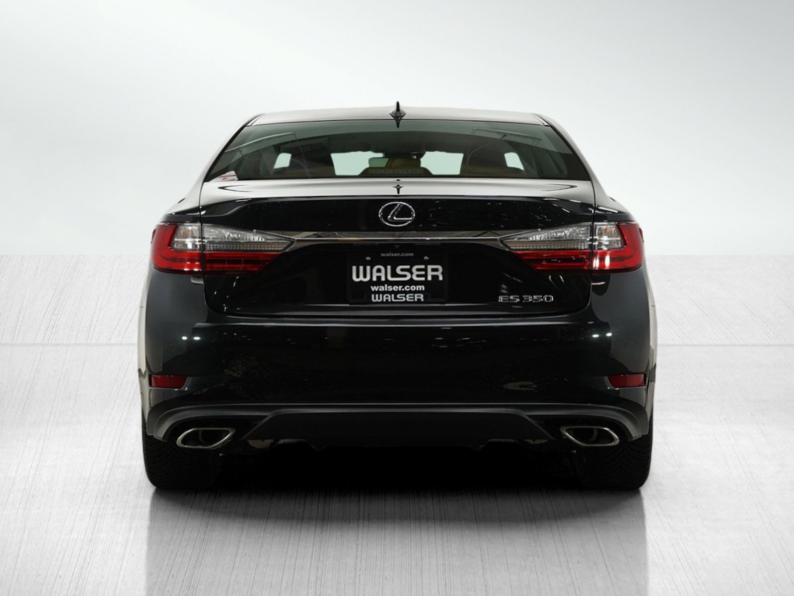 2016 Lexus ES 350 photo 4