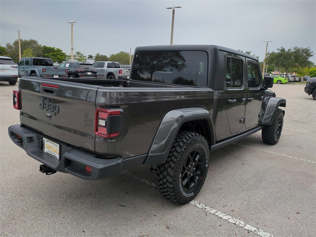 2025 Jeep Gladiator Willys photo 4