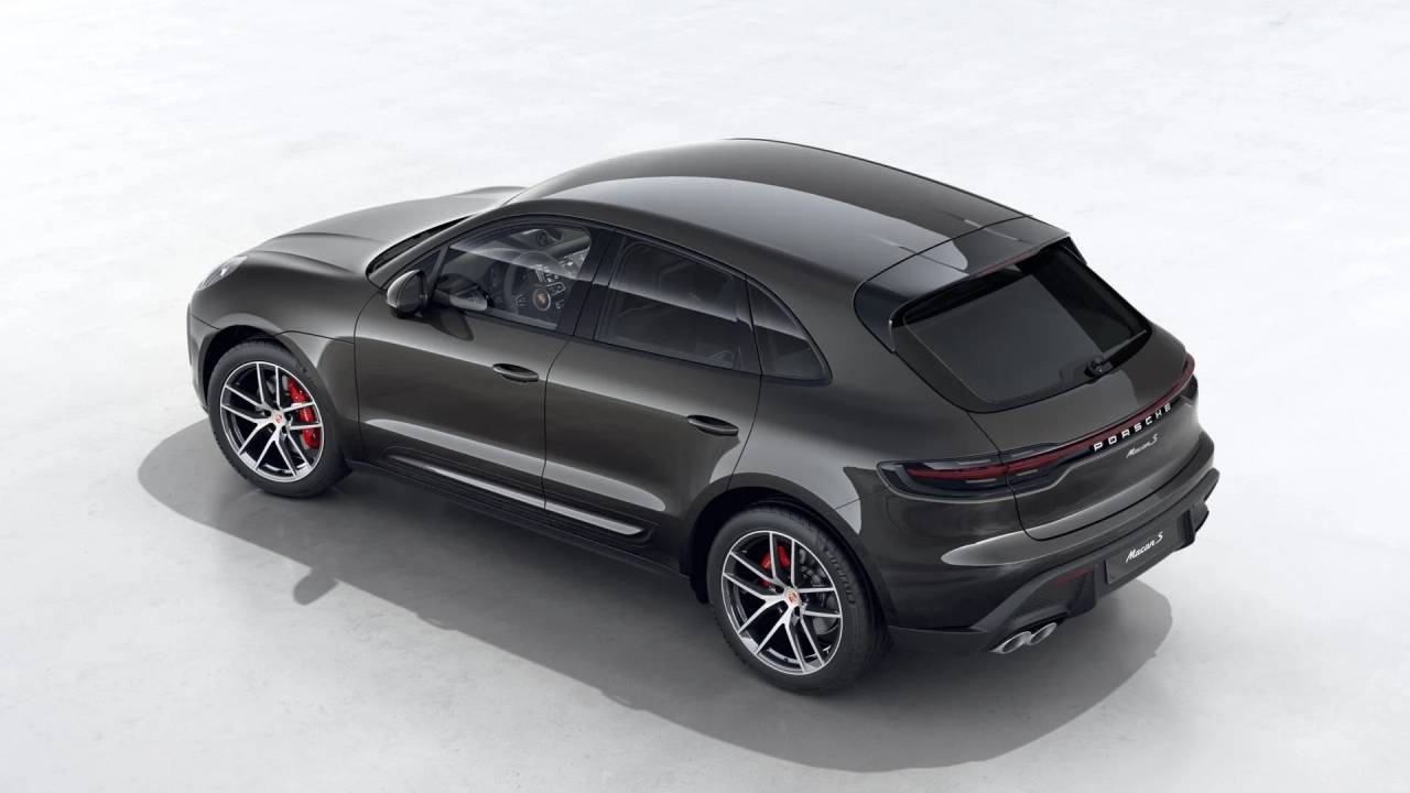 2026 Porsche Macan S photo 4