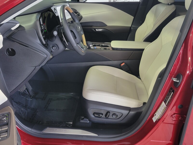 2024 Lexus RX 350h AWD photo 8