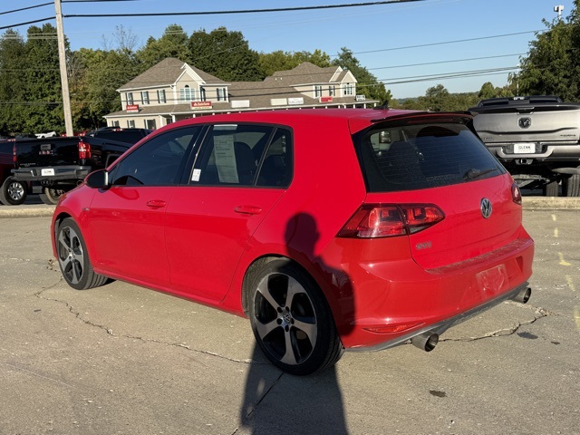 2016 Volkswagen Golf GTI Base SE Autobahn photo 8